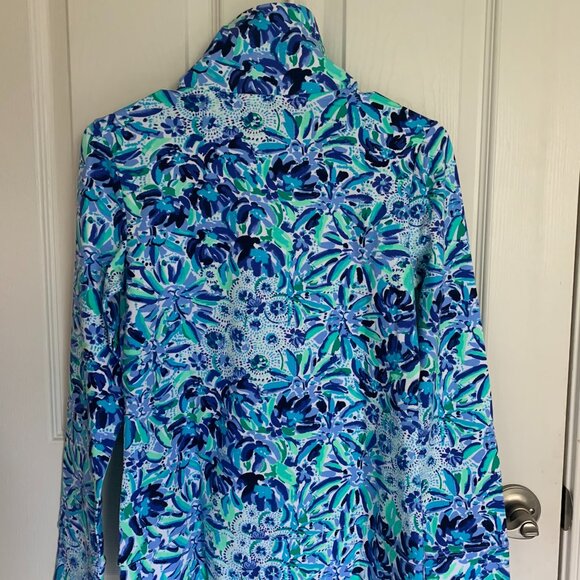 Lilly Pulitzer Leona UPF 50+ Zip-Up Top, High Manetenance, size XS NWT - Picture 2 of 8